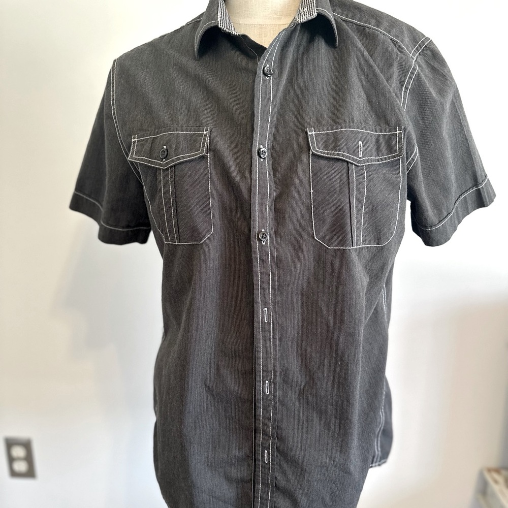Men’s casual button down